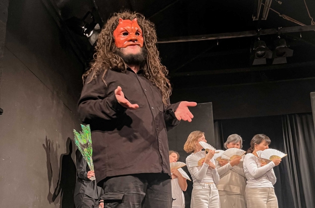Le Teatro Comico se moque de vous, humain•e•s !
